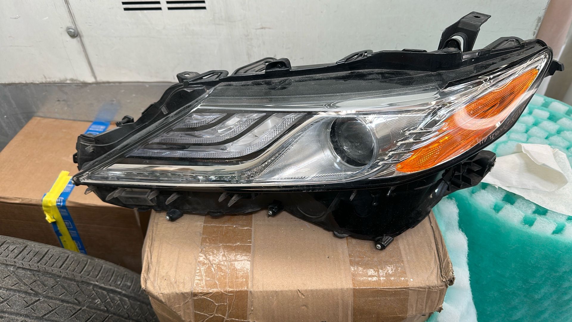 Toyota Camary 2020 Headlight Left Side