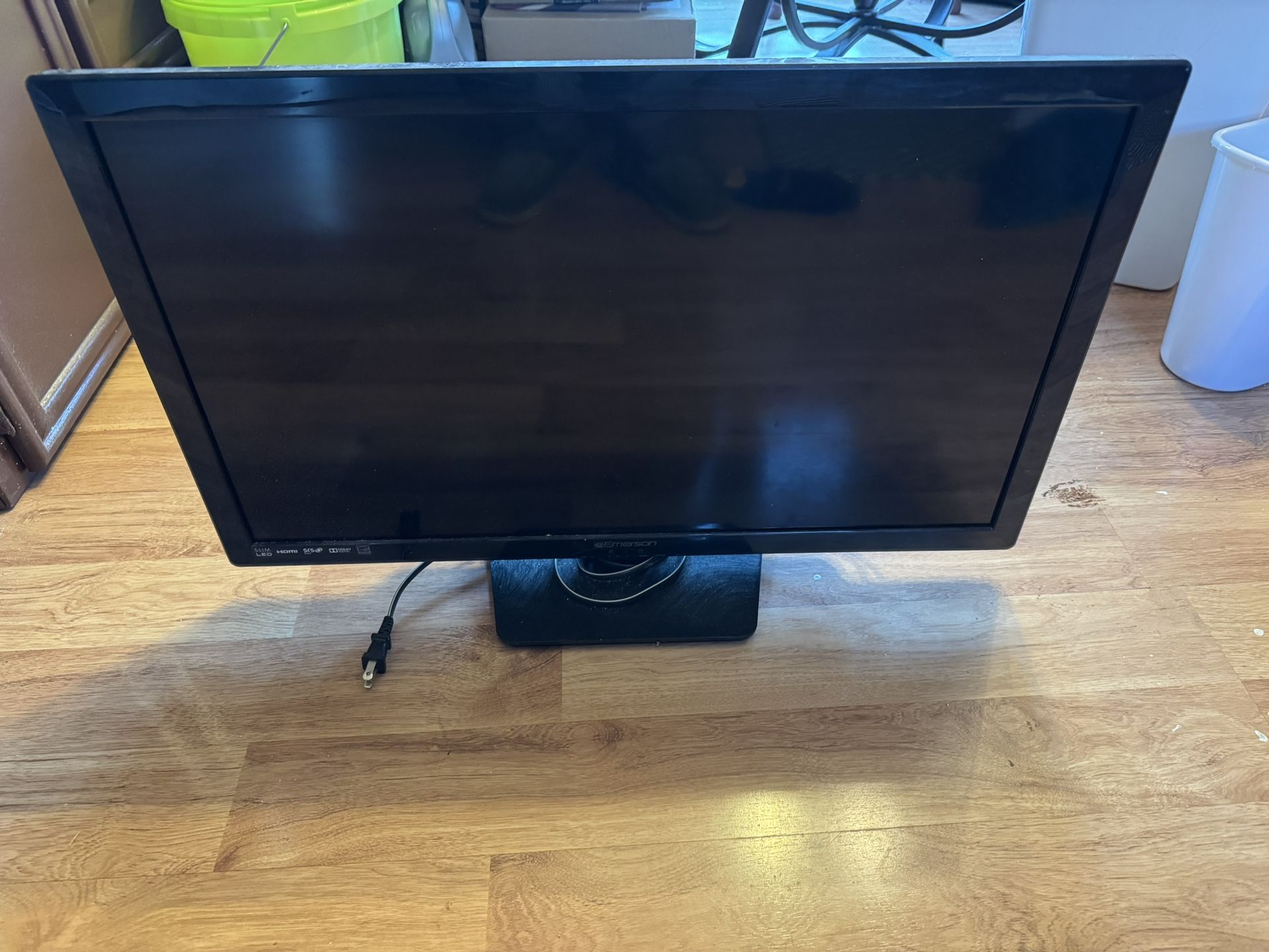Emerson Tv / Monitor