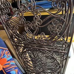 3 Panel Iron Room Divider