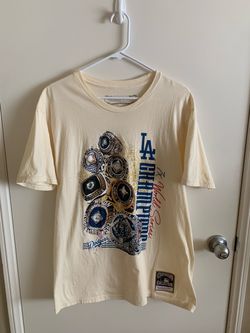 Mitchell & Ness LA Dodgers World Series Champions Cream Graphic T-Shirt Size L