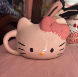 Hello Kitty Cups 
