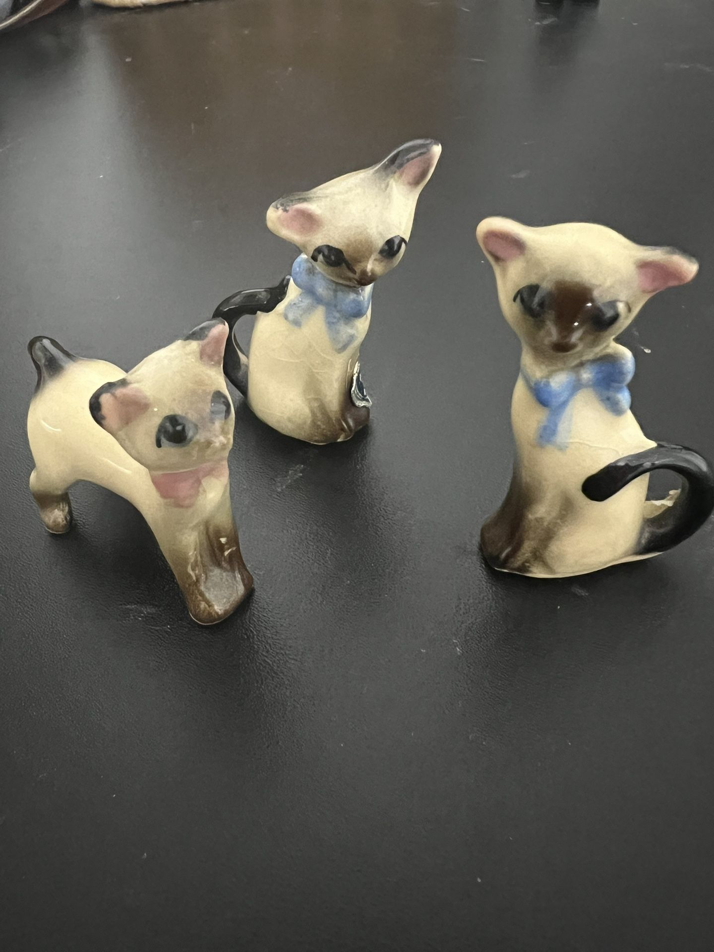 Set Of 3 Porcelain Siamese Cats