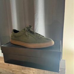 Men Used Casual Sneaker