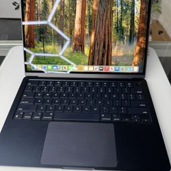 Apple MacBook Air M2 2022 13”