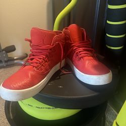 Jordan Ankle Leather Sneaker
