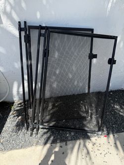 Black Metal Mesh Pool Screen