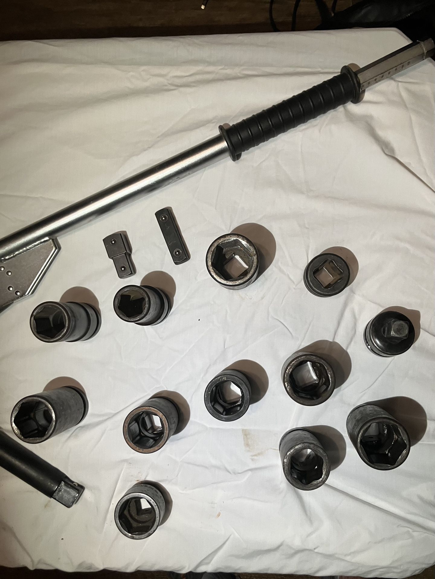 600 FT. LBS pound flex style torque wrench