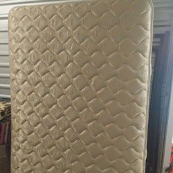 Full Size Mattress Set