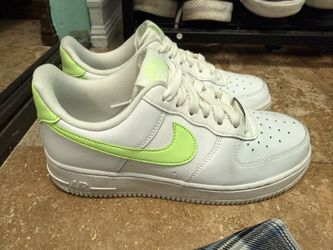 womens 7.5 airforces