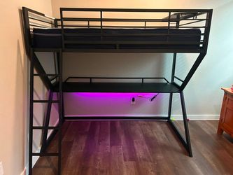 Loft Bed with Built-In Desk — Gamer Room Setup