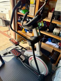 FREE - NordicTrack Elite 10.9 Elliptical