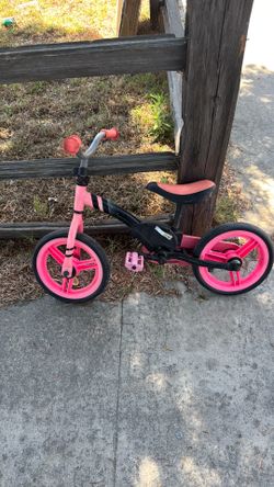 Kids balance bike