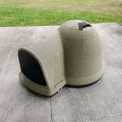 Dog House Kennel