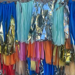 Fringe Wall Backdrop – 9x5