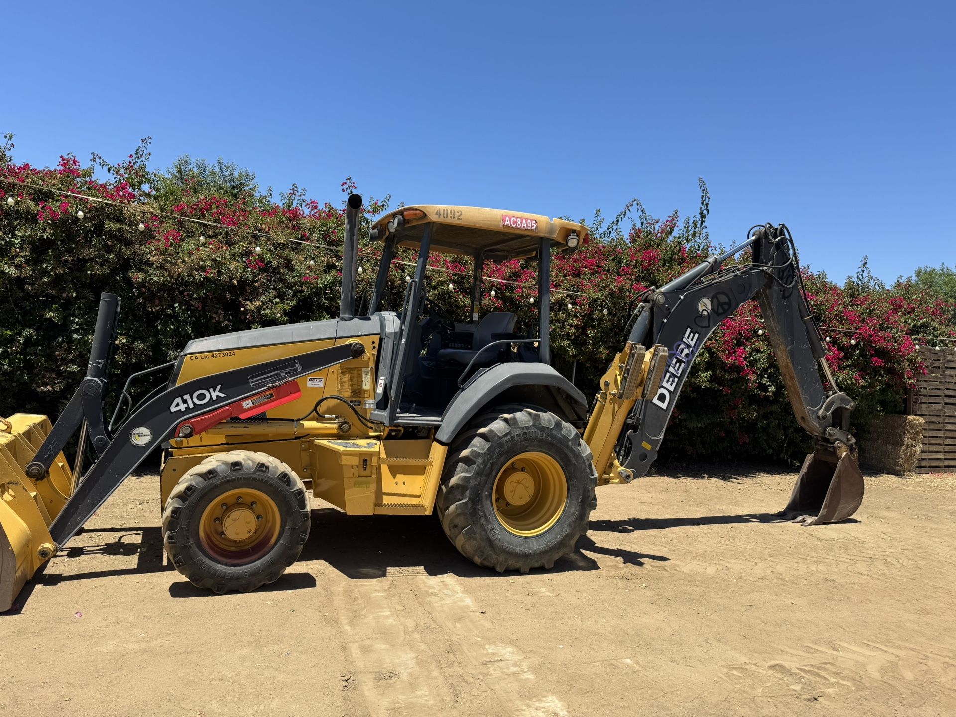 Backhoe 4X4 John Deere