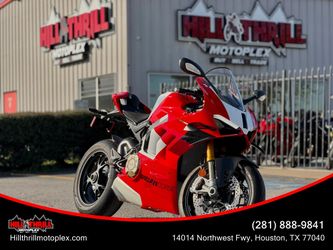 2023 DUCATI PANIGALE V4 R