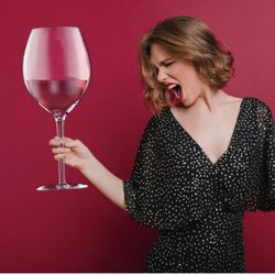 MUST SELL nice like new funny novelty present giant oversized wine glass 19” tall