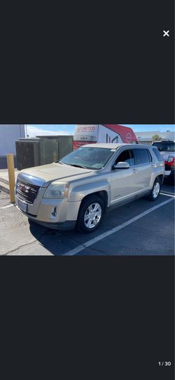 ‘11 GMC Terrain SLE Sport utility 4D
