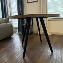Mid Century Modern Round Dining Table