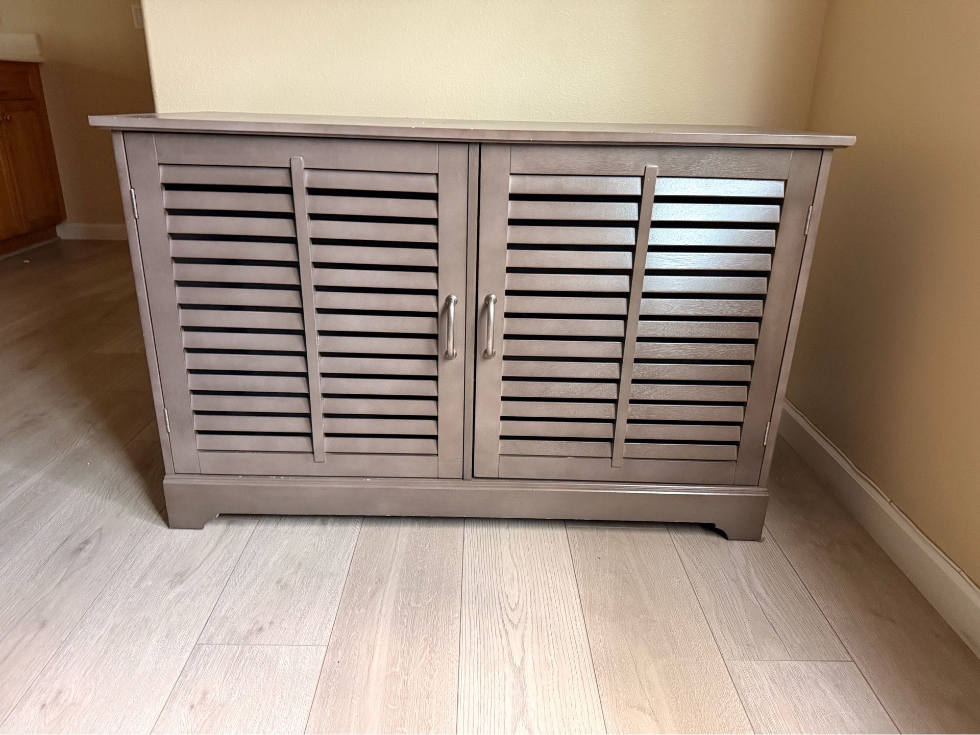 TV-stand
