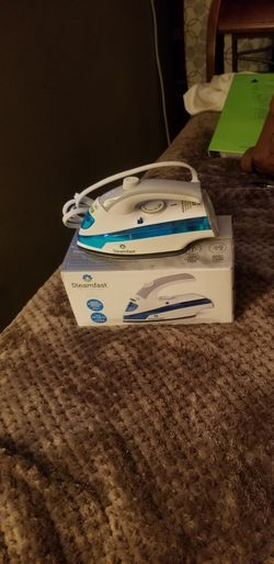 Mini Steam Iron New $15