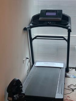 ProForm Carbon T10 Smart Treadmill(PFTL99920) IFIT Touchscreen Excellent Condition