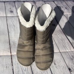 Inez cement quilted toms