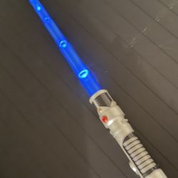 Star Wars Retractable Light Up Lightsaber 