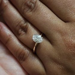 oval diamon ring OBO