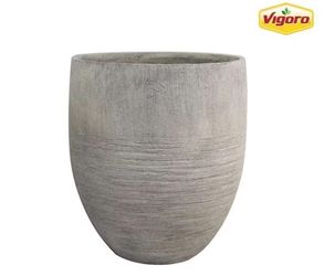 Vigoro Jennings Large Plastic Fiberglass Planter with Drainage Hole (17'' L x 17'' W x 19'' H)