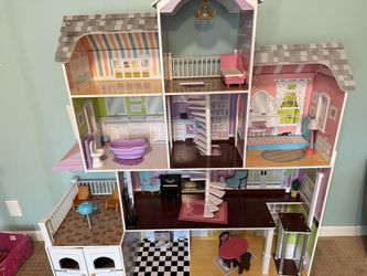 Costco Barbie house