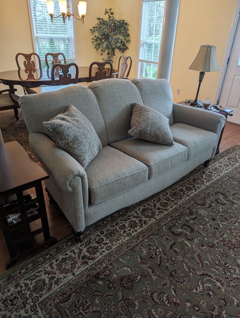 Love Seat And Sofa Set