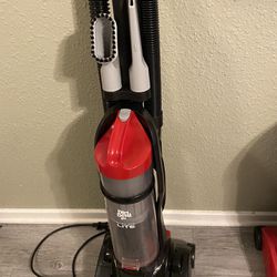 Vacuum (barley Used )