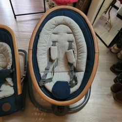 Maxi Cosi Swing and Bouncer 