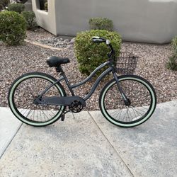 Huffy 26 inch Woman’s Beach Cruiser with Basket-Ready to Ride!