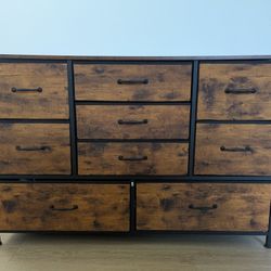 Dresser table with storage shelves (purchased Jan 2025)