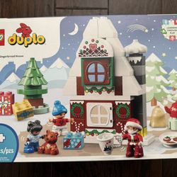 LEGO DUPLO Santa's Gingerbread House Building Set / 10976