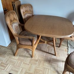 Beautiful Rattan Kitchen Set