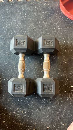 22.5 lb dumbbell