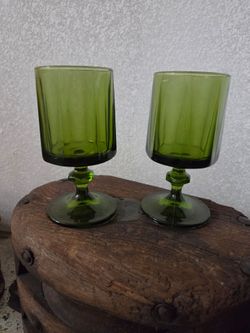 Pair of Indiana Glass colony nouveau green water goblets