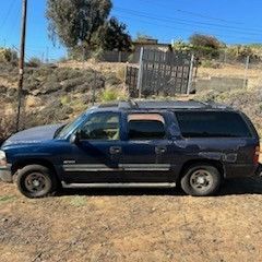2001, Chevy, suburban.