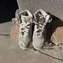 Nike Dunks Suede, Not Leather, Size 8 1/2