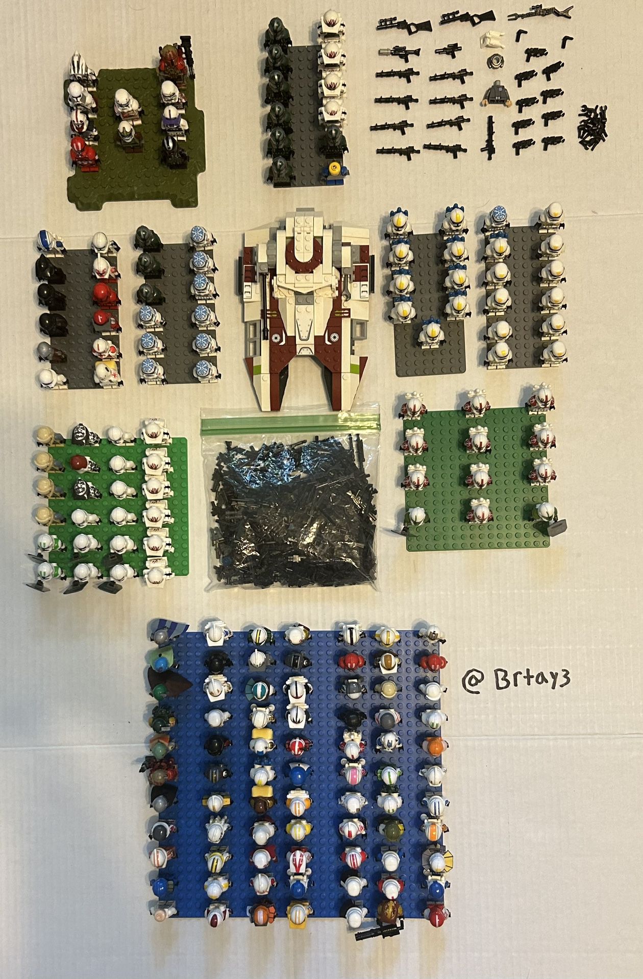 Over 200+ Custom And Non Custom Lego Clones And Tank Lot
