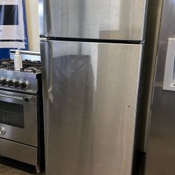 GE TOP FREEZER 18 CU FT REFRIGERATOR STAINLESS STEEL 