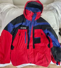 Men’s Columbia sportswear multi-layer jacket