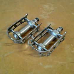 Vintage Campagnolo Nuovo Record Strada Pedals 1037 9/16