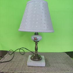 VINTAGE BEDSIDE LAMP 