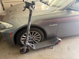 Phantom GoGo Electric Scooter