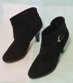 Christian Siriano Black Ankle Booties/Boots