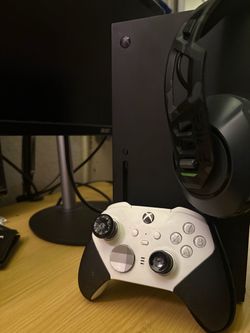 Xbox series x with elite controller and streaming bundle
